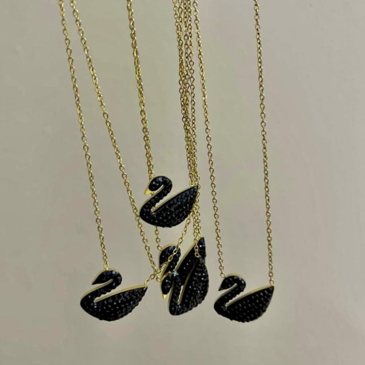 Gold Stylish Duck Pendant Swan Chain Necklace For Women's & Girls